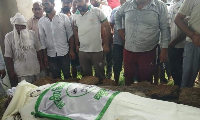 Farmer Sushil Kajal dies after lathi charge in Karnal, Haryana